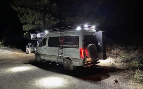 Vanny DeVito - '23 New Custom Off-Road 4-Season 4x