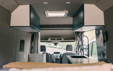 Atlas the 2018 Ford Transit 250 RWD