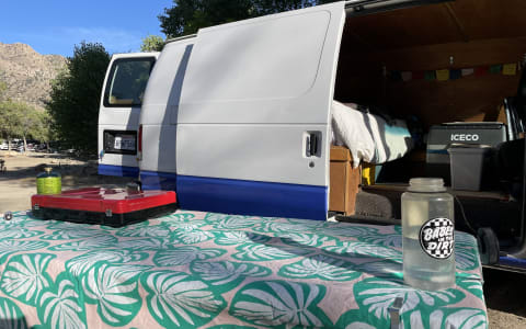 Daisy Mae Camper Van | 2001 Econoline E-250 | Unli