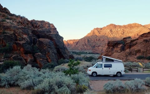 Elsa - Volkswagen Eurovan Full Camper - NO PREP FE