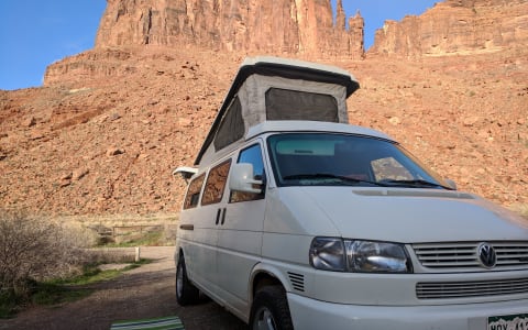 Elsa - Volkswagen Eurovan Full Camper - NO PREP FE