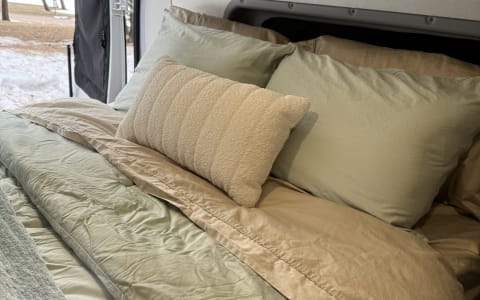 Your Favorite Van: Amenities, Comfort, Aesthetic, 