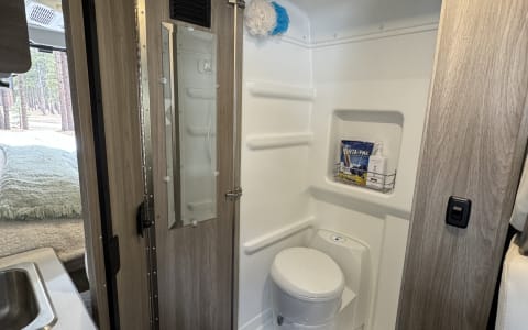 Your Favorite Van: Amenities, Comfort, Aesthetic, 