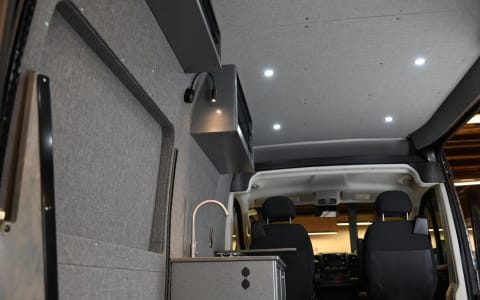 Aerie-1 Campervan Unlimited Miles (Pikes Peak Rent