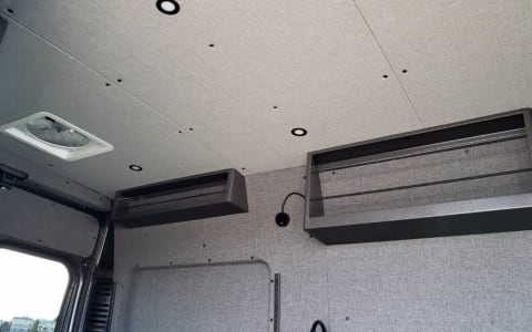Aerie-1 Campervan Unlimited Miles (Pikes Peak Rent