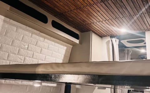 Luxury Campervan for 2-4 | Families & Pets all abo