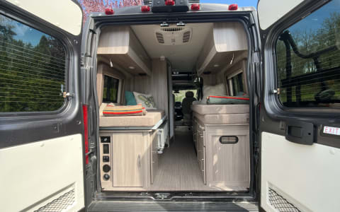 Jean-Claude Van Van 2022 Dodge Ram Promaster 3500 