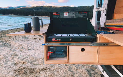 Vanna White | Custom Hand-Built | 2-person | Easy 
