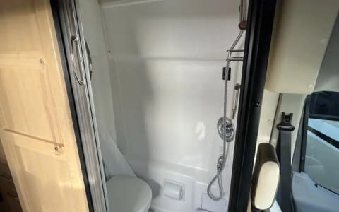 2017 Winnebago Paseo-All in One Adventurer