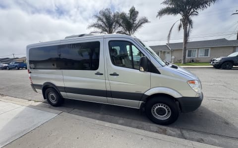 FAMILY WAGON / ROAD TRIP/ SPORT TEAMS !!!