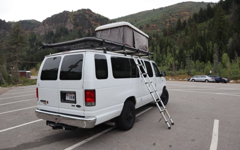 2014 FORD E-350 ADVENTURE VAN!