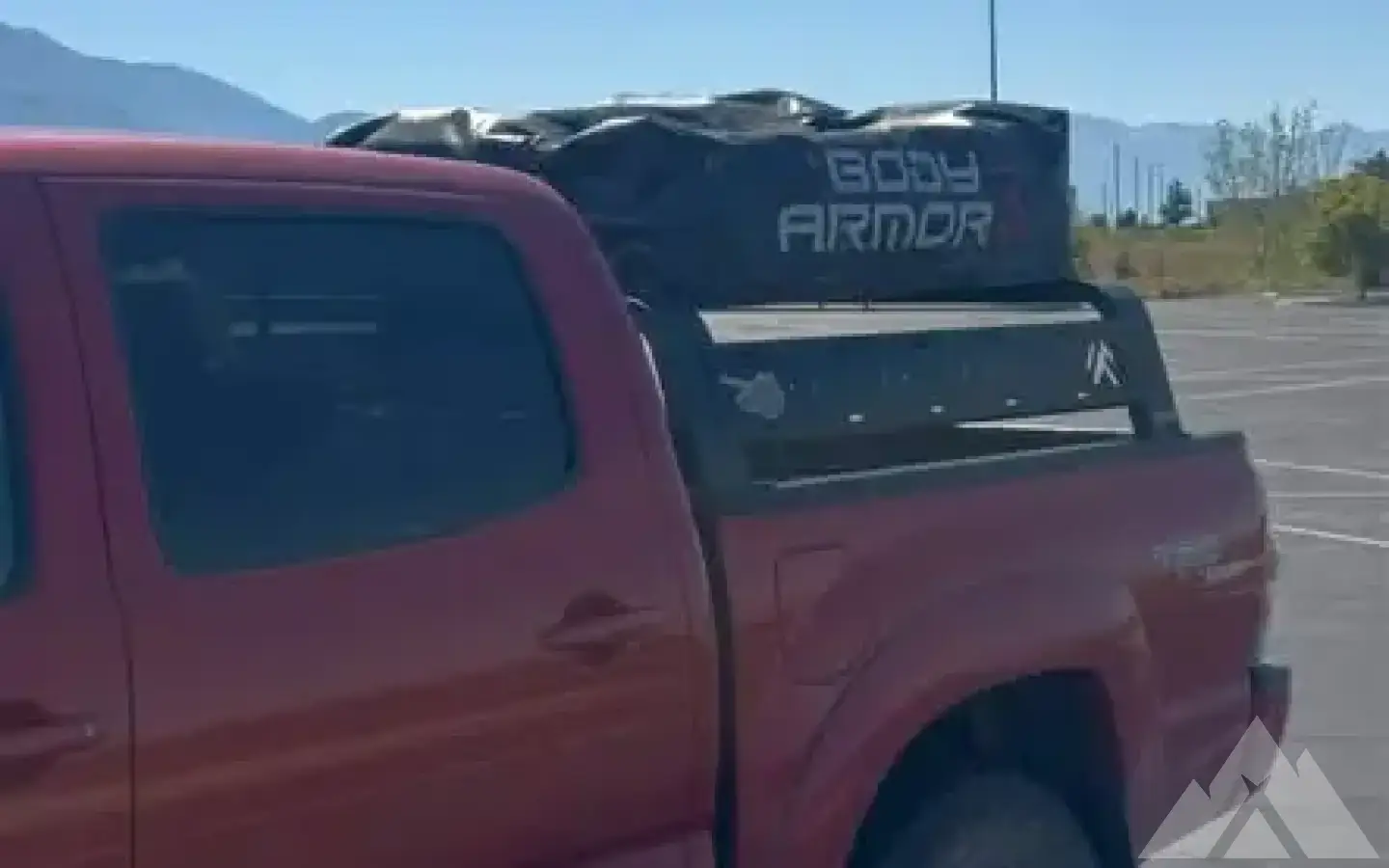 Sky ridge body armour roof top tent + Westin Rack | Used Roof Top Tent ...