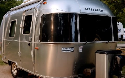 All Inclusive 2024 Airstream Bambi “Gladys”