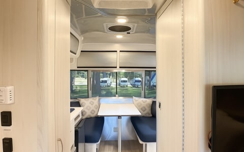 All Inclusive 2024 Airstream Bambi “Gladys”