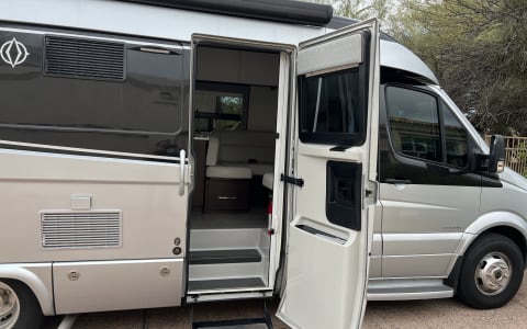 2019 Leisure Travel Van Serenity B+ Rent Cinnamon,