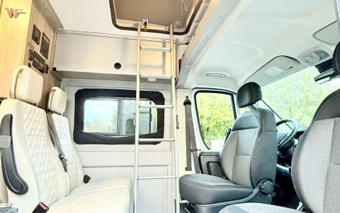 2022 Winnebago Solis 59P | New Host Discount | Por