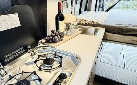 2022 Winnebago Solis 59P | New Host Discount | Por