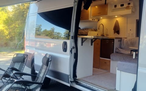 Off-Grid Ready RAM ProMaster | Queen + Twin Beds, 