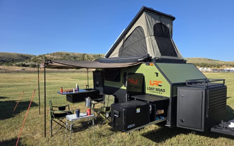 Lost Road Campers Luna Pop top trailer