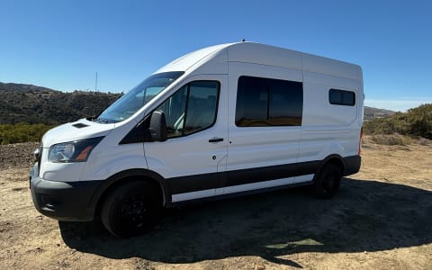 2022 Camper Van Ford Transit AWD