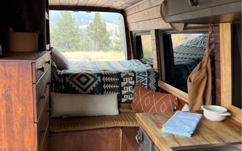 The Snuggle Shuttle - Cozy Camper for Two and your