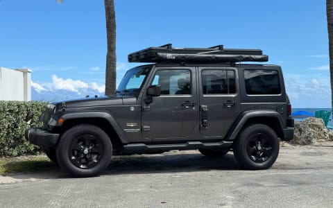 4x4 Rooftop Tent Adventure Camper