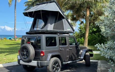 4x4 Rooftop Tent Adventure Camper