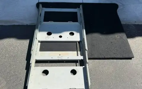 Jeep JKU overland platform with Dometic fridge sli