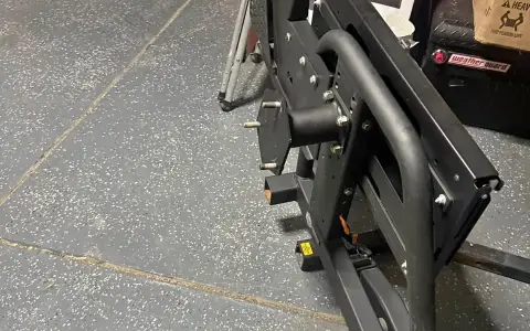 Rig’d ultra swing tire carrier with accessories