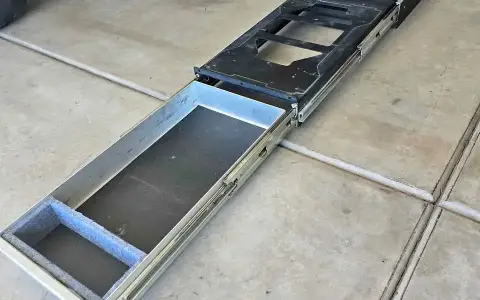 Fridge slide