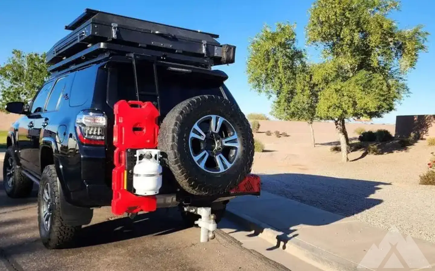 Yakima SlimShady Awning 8' Used for 1,600.00 Maricopa, Arizona on