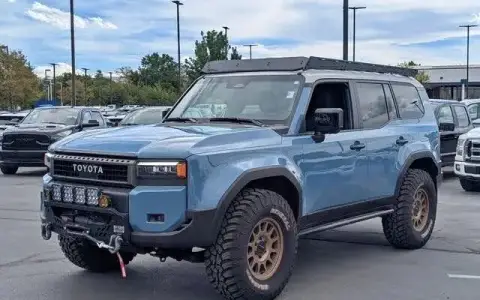 2024 Toyota Land Cruiser