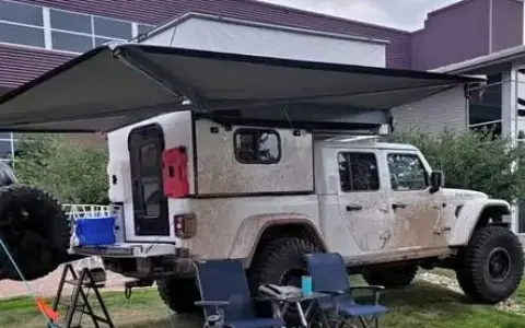 Alu-Cab camper awning