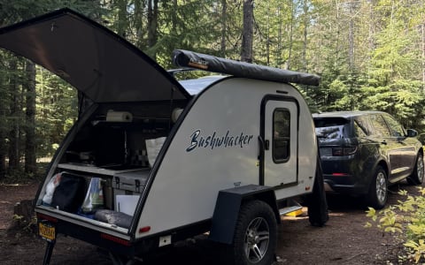 Off-Grid Oasis - Teardrop Camper