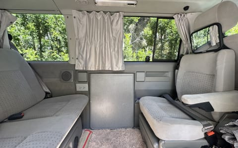 Hanalei VW Camper • Parking, Shower & WiFi