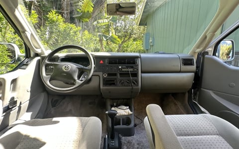Hanalei VW Camper • Parking, Shower & WiFi