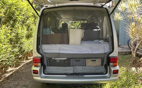 Hanalei VW Camper • Parking, Shower & WiFi