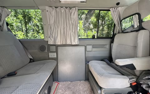 Hanalei VW Camper • Parking, Shower & WiFi