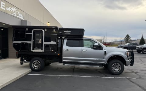 2026 BRAND NEW 4WD Overland Camper | Solar•A/C•Hea